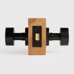 LUNO Pomello per porta in ottone massiccio