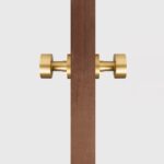 LUNO Pomello per porta in ottone massiccio