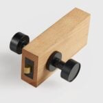 LUNO Pomello per porta in ottone massiccio