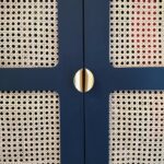 Tirador de puerta curvado de latón macizo LUSTE