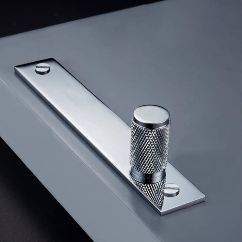 LUX Knurled Handle with Plate