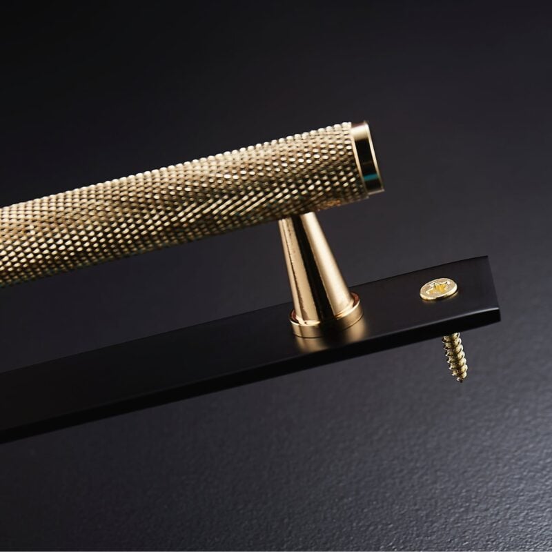LUX Knurled Handle with Plate