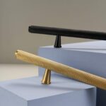 Pomos moleteados de latón macizo LUX