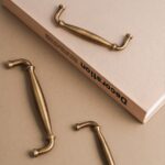 Maniglia MARA in ottone massiccio