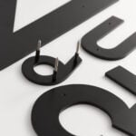 METRO Zahlen in Mattschwarz