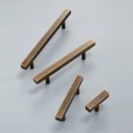 Poignées QUADRA en laiton massif