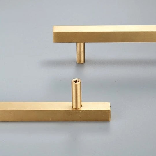 Poignées QUADRA en laiton massif