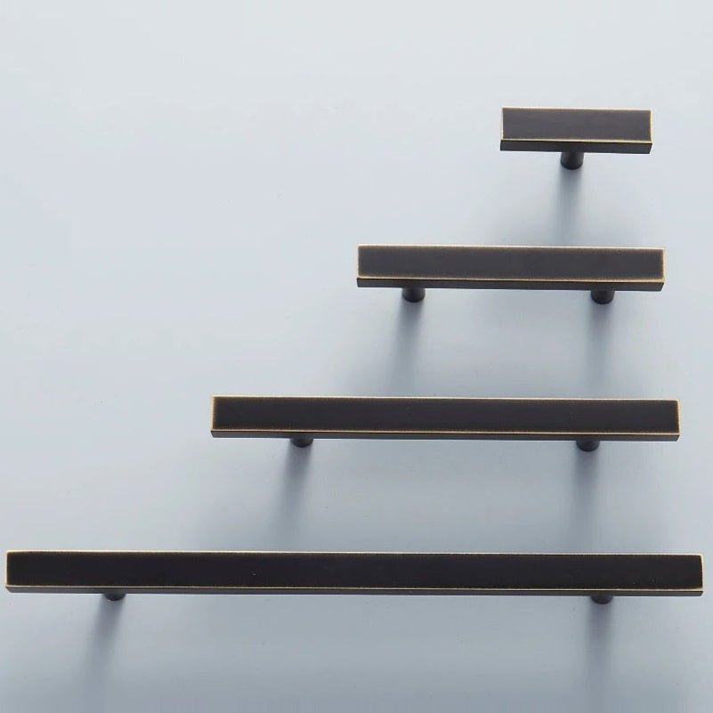 Poignées QUADRA en laiton massif