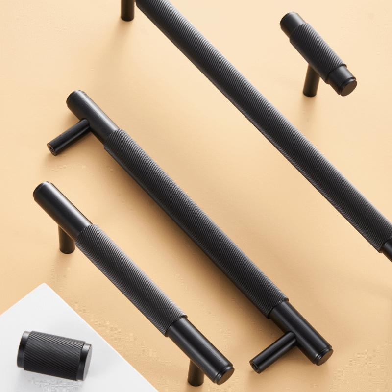 SAINZ Tiradores de latón macizo