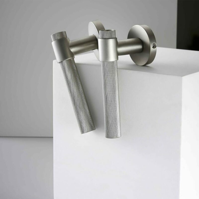 TOLLO Brass Lever Door Handle & Lock Set