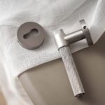 TOLLO Brass Lever Door Handle & Lock Set