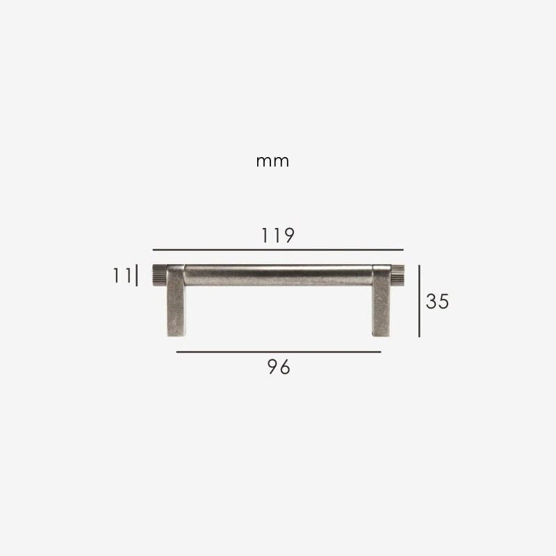 Maniglia TOMA in ottone massiccio