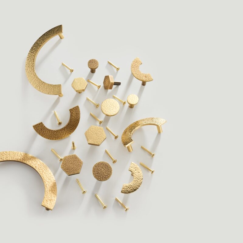 Pomelli in ottone martellato VEDA