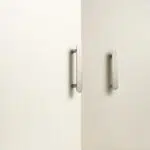 VERO Solid Brass Bar Handle