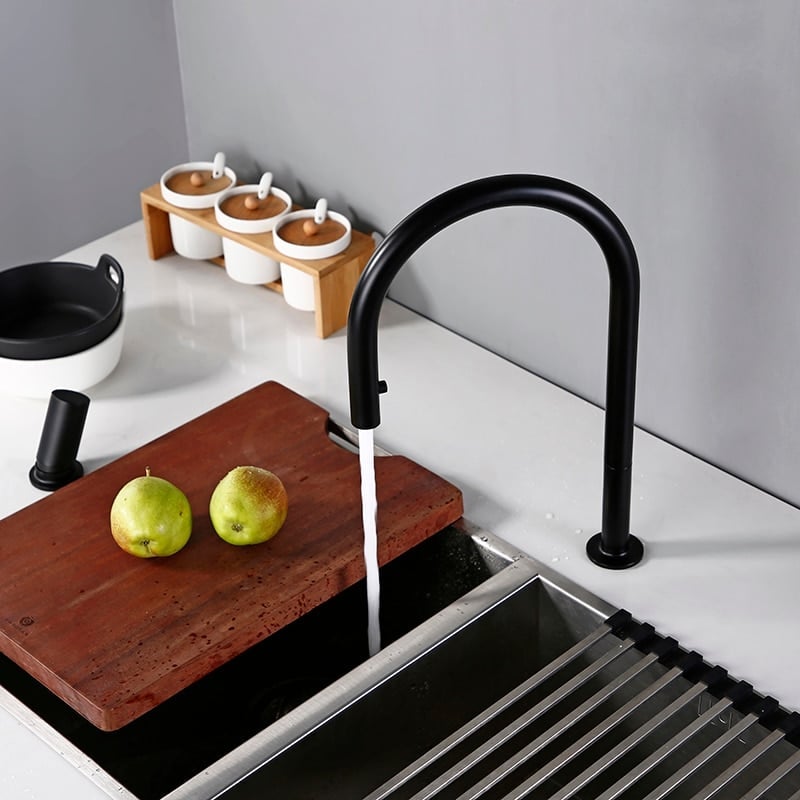 VERTICULAR Single Lever Swivel Kitchen Mixer Tap